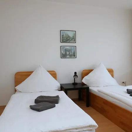 Appartement Kompass A 402-403 3*