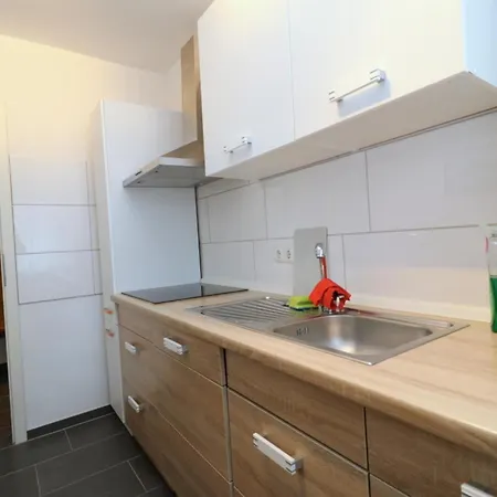 Kompass A 402-403 3* Essen