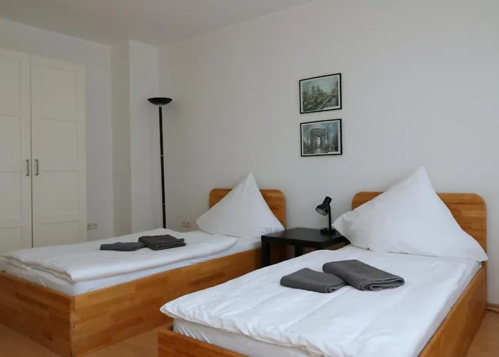 Kompass A 402-403 3*